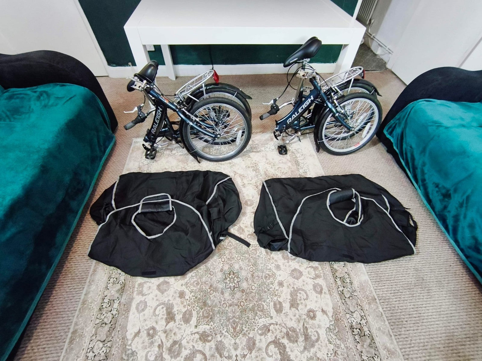 Raleigh Evo7 SP Folding Bike , 20” wheels. Fully working