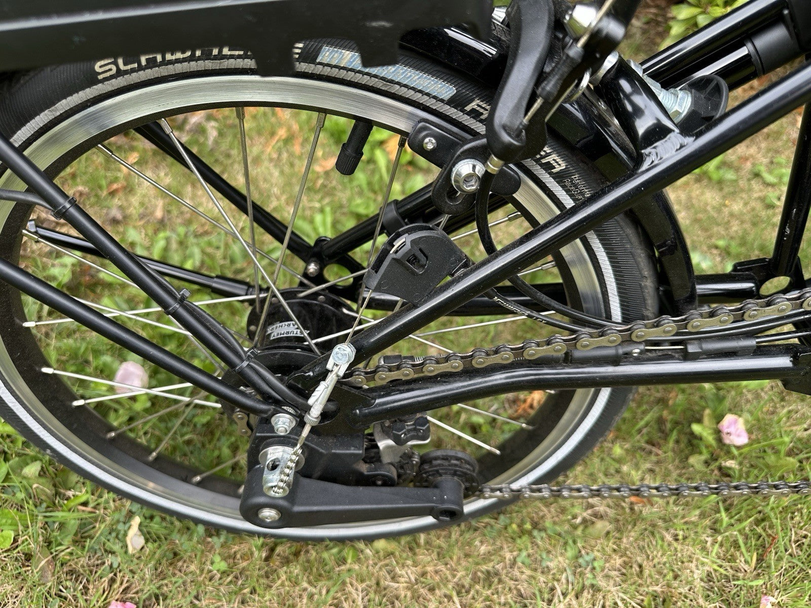 Brompton 3lectric 16in Folding Bike, C Line, 6 Speed, A1  Condition, Mint