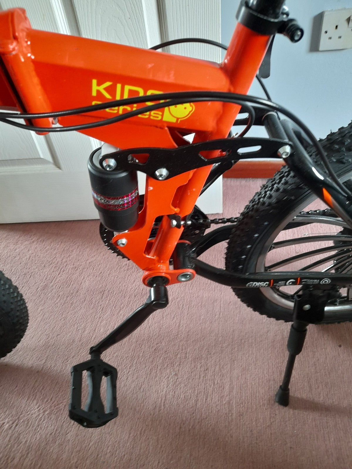 folding moutain bike 20 inch wheels full suspension and disc brakes x2 bikes
