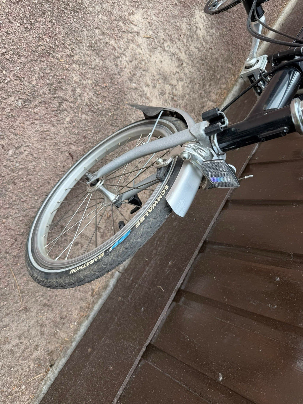 Brompton Folding Bike 6-Speed Black