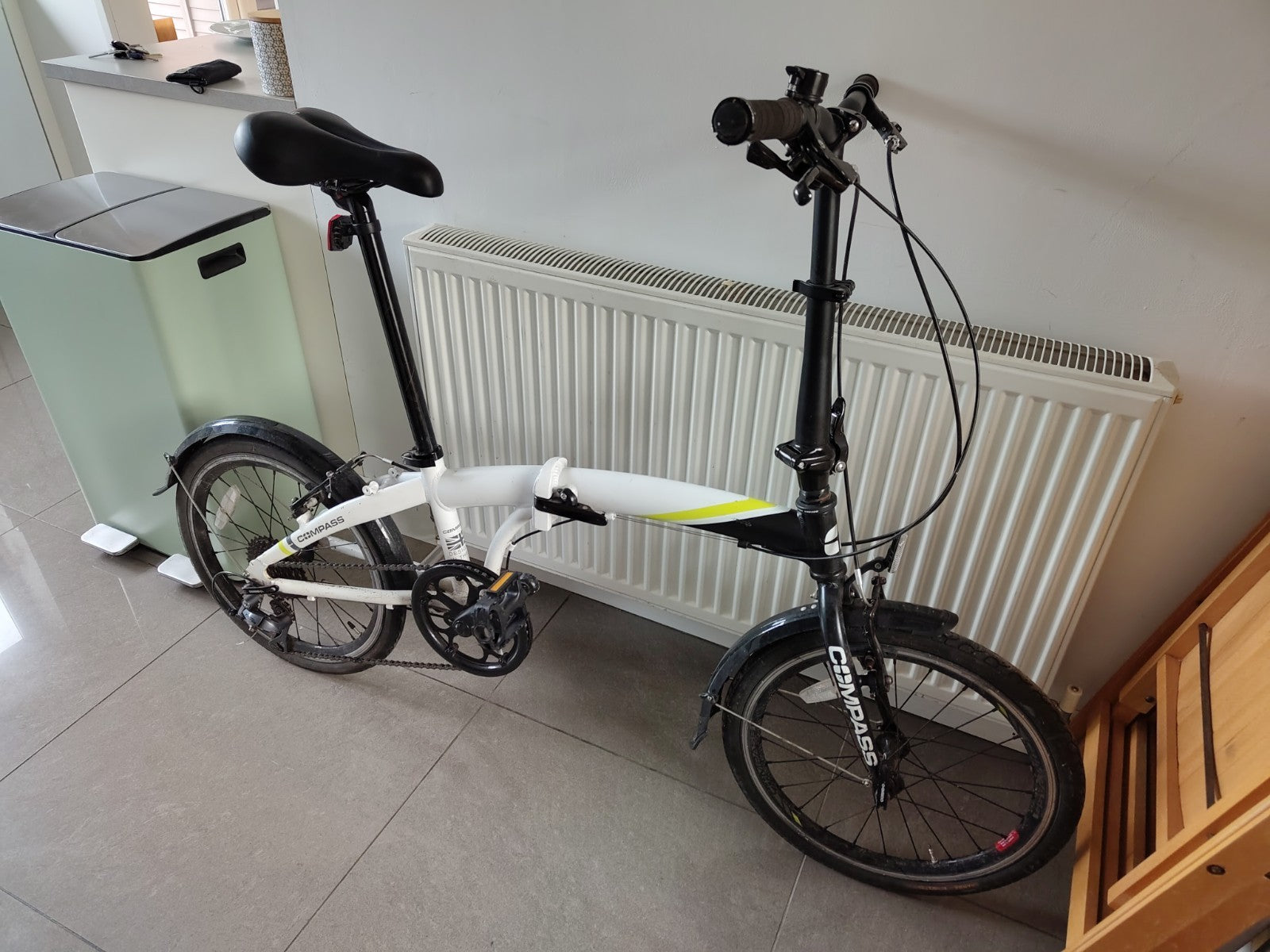 Compass 20in Folding Bike White/Black Flat Bar Shimano Claris Gears V-Brakes
