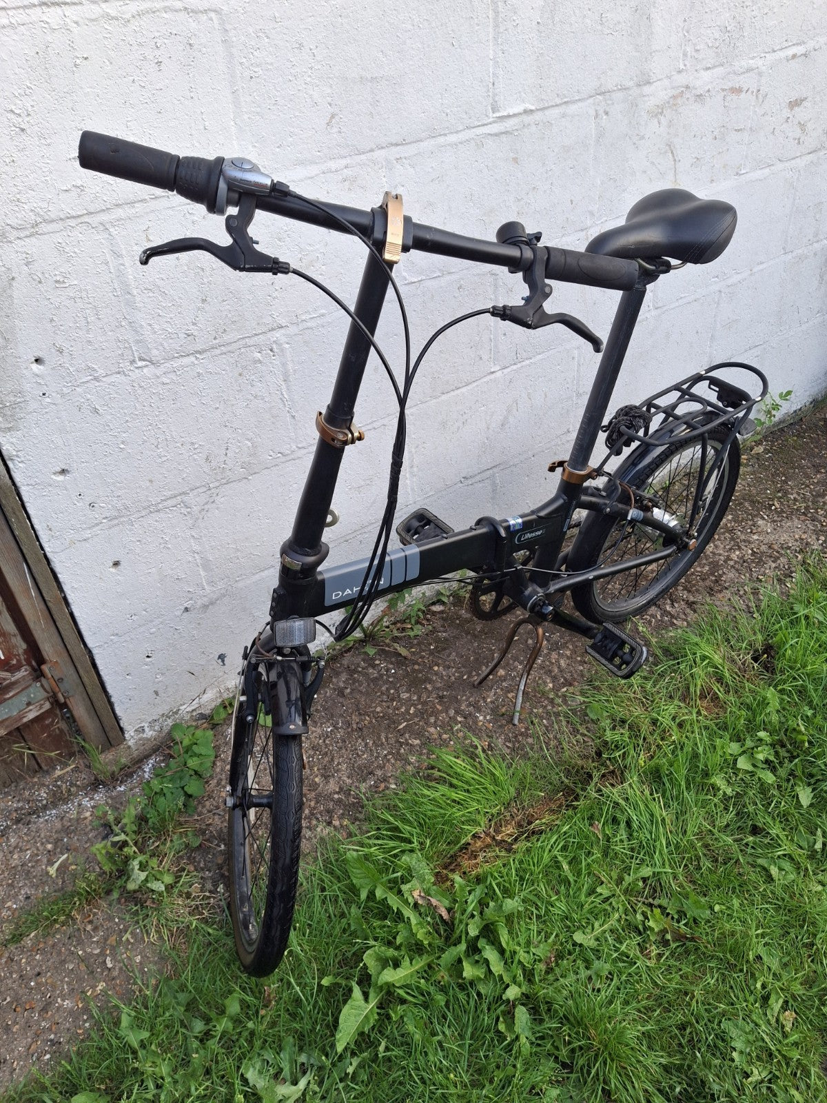Dahon Vitesse i7 Folding Bike 20" Wheel - 7 Speed Shimano Nexus Hub, Black