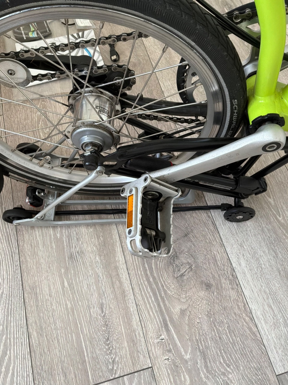 Brompton H3R, C Line, Folding Bicycle in Lime Green/Black