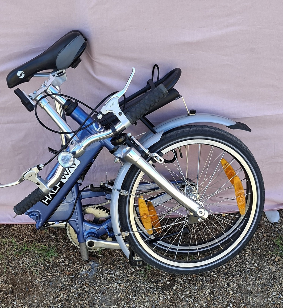 Giant "Halfway" 20in Folding Aluminium Bike,  1-Speed Mint Condition 2 Available