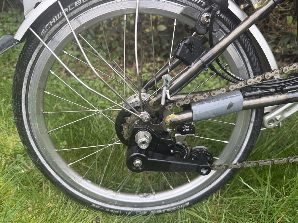 2017 Brompton M3R Folding Bike, Raw Lacquer, Brooks B17 Saddle, Dynamo Hub Light