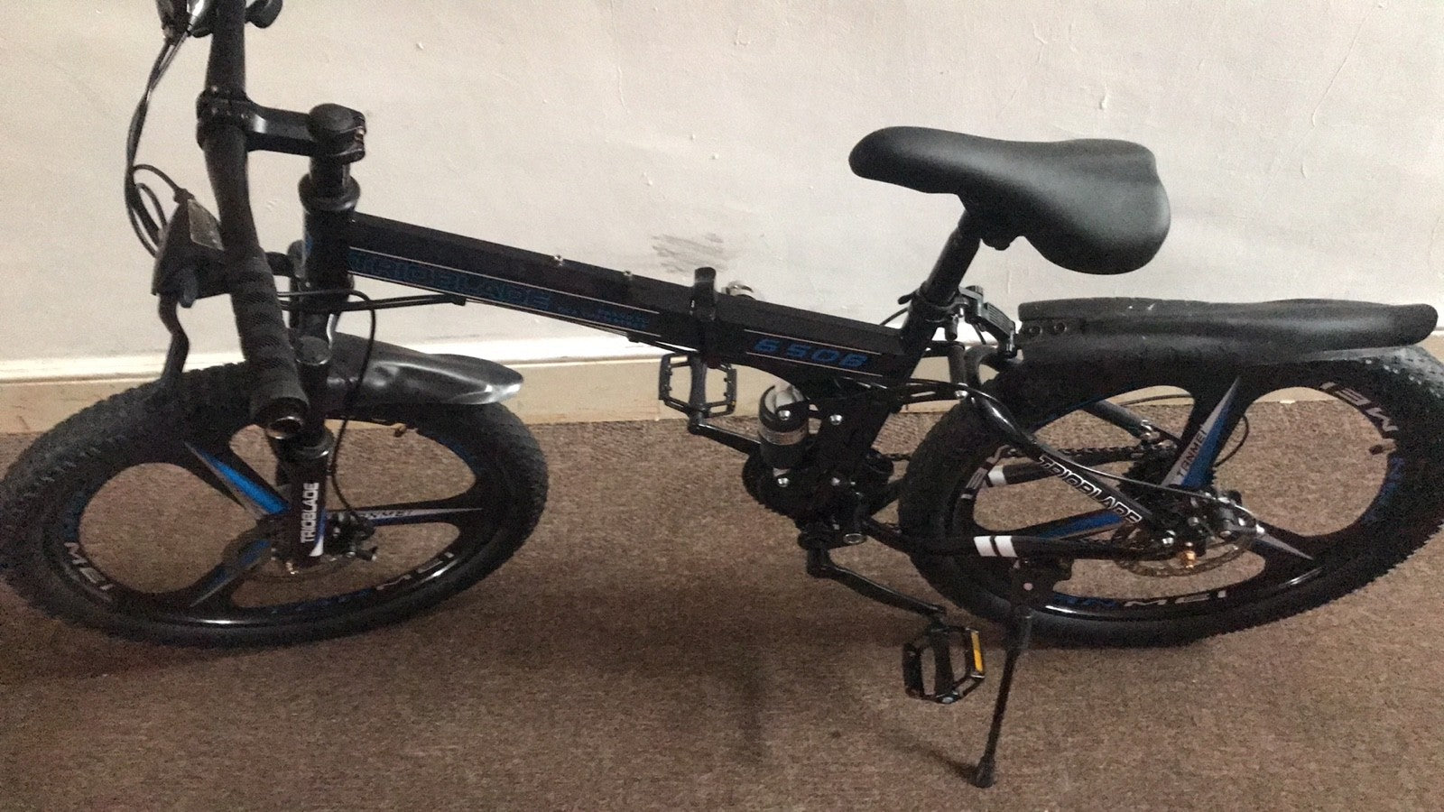 REDUCED Trioblade Foldable Bicycle 27.5 Inch 21 Speed
