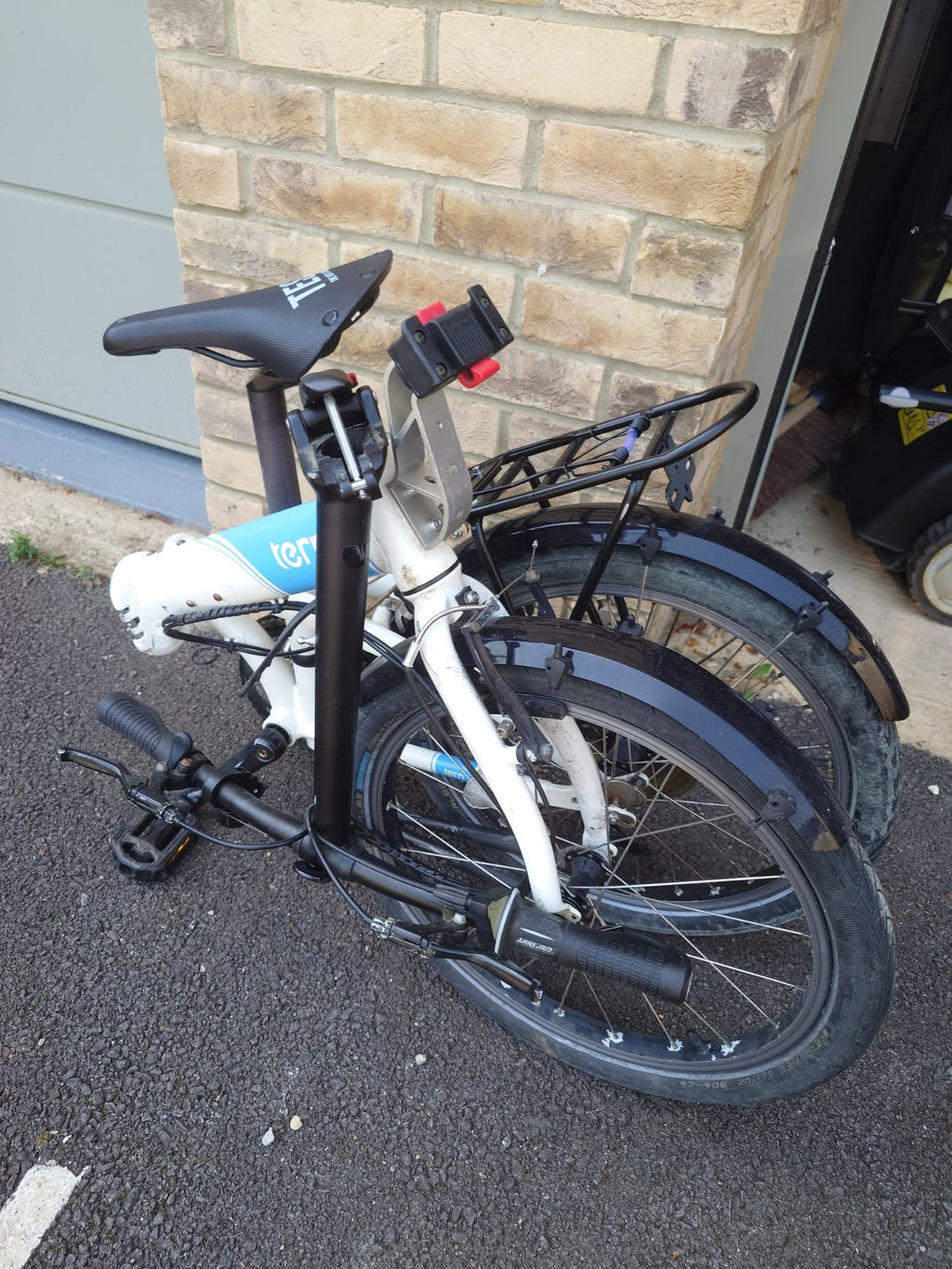 Tern Link D8 Folding Bike With Brooks Saddle