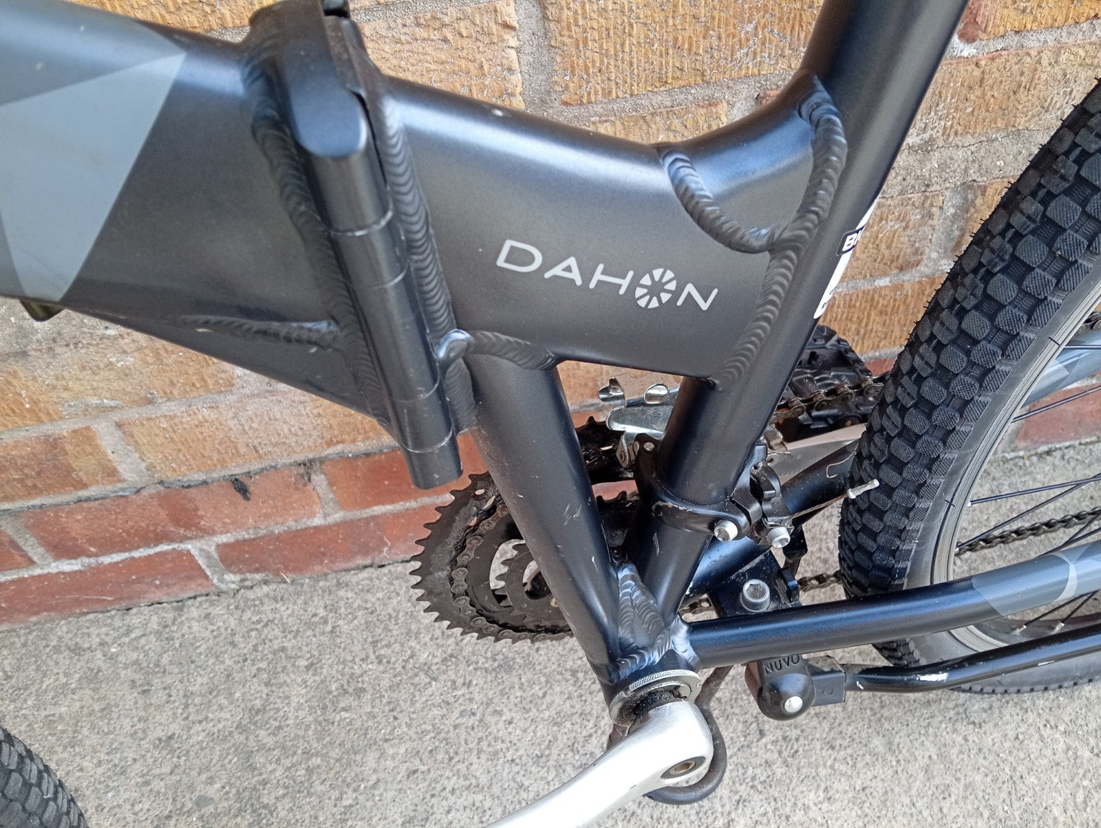 Dahon Expresso Folding Bicycle