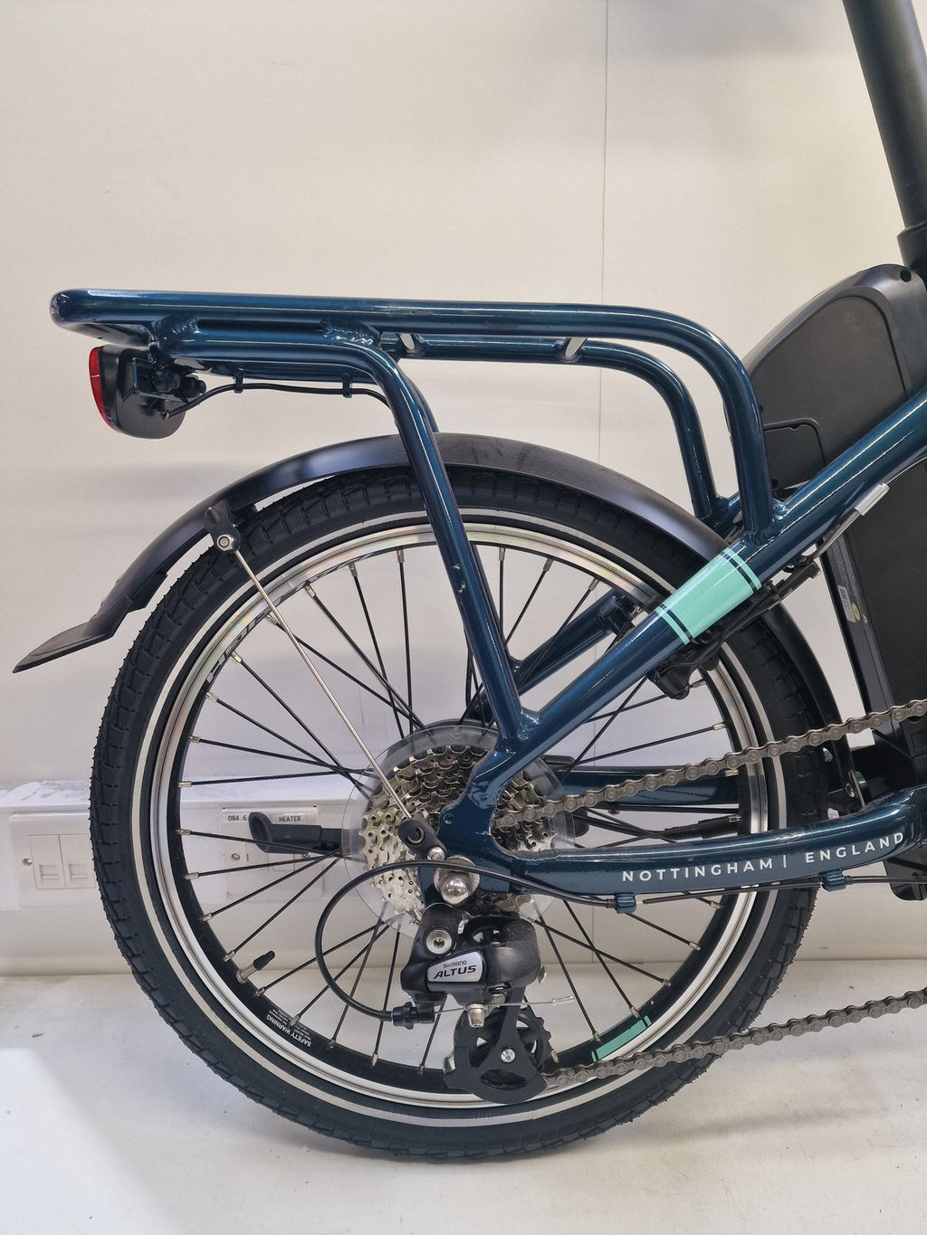 Raleigh 2019 Evo Alloy Folding Bike 20" Wheel - Blue Green (Damaged/No Cover)