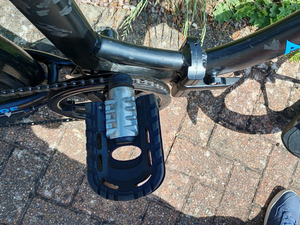 Ampere Alter Low Step Folding Bike  With Accessories