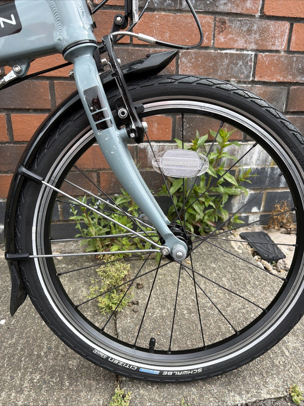 Dahon Mariner D8 Folding Bike 20" Wheel 8-Gear