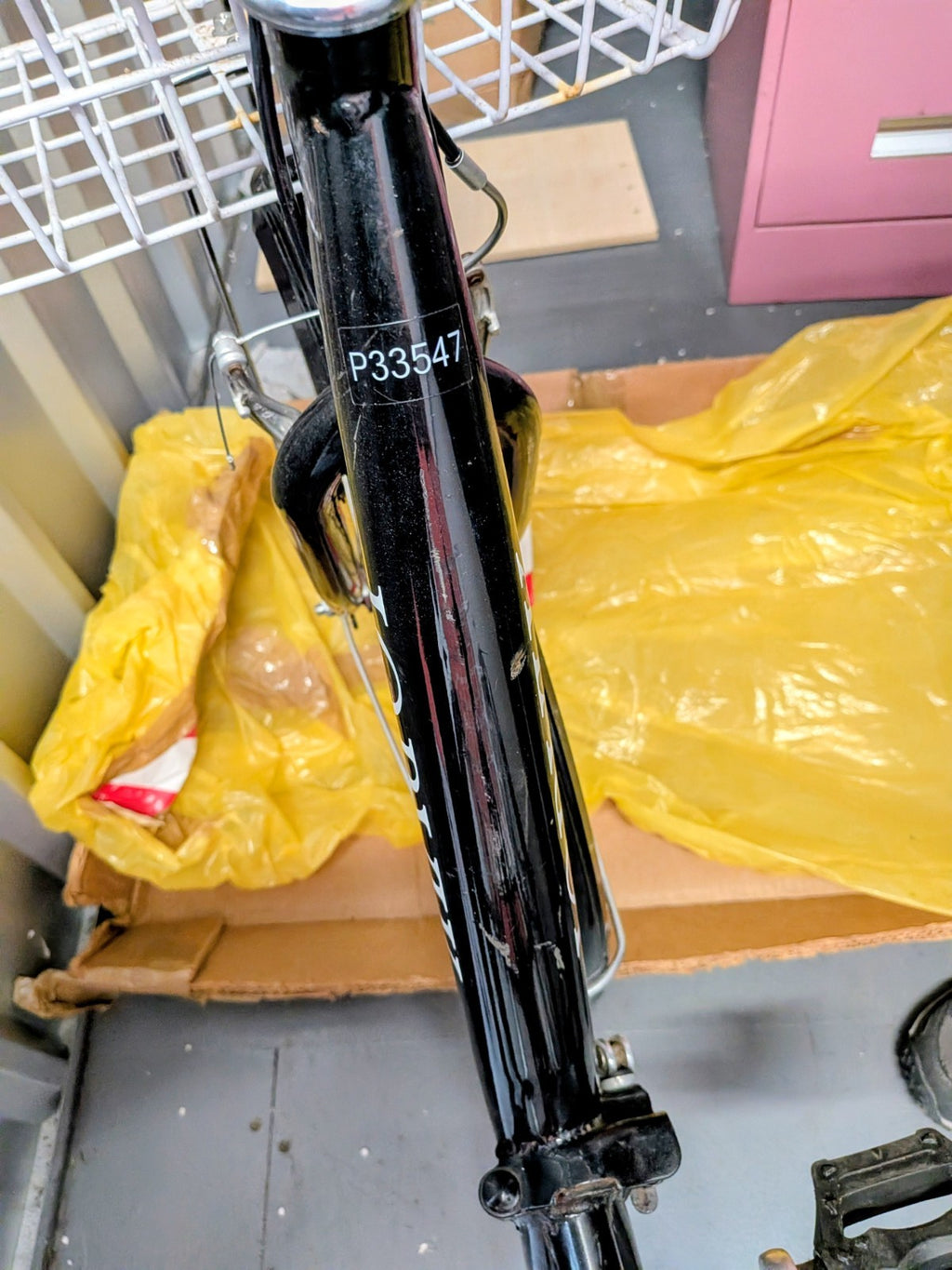 Jorvik Adult folding Trike 26-inch Wheels 6-Speed Two Baskets Black. Serviced.