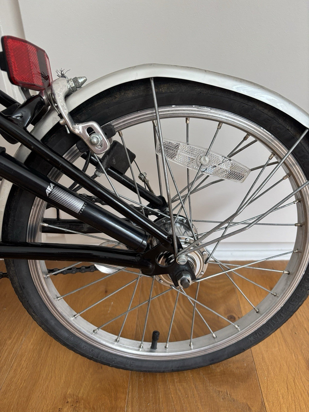 Brompton Folding Bike 16in Red 3-Speed Hub Gears Mudguards Reflectors