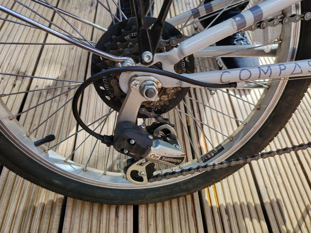 Unisex 6 Speed Compass Folding City Bike 20 Inch Wheels Shimano Gears