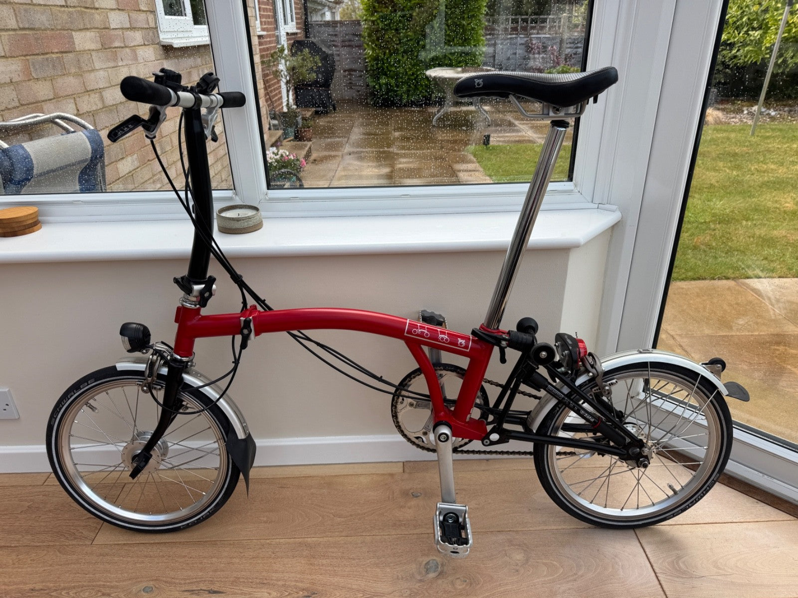 Brompton 3-speed folding bicycle, red, immaculate condition, hardly used