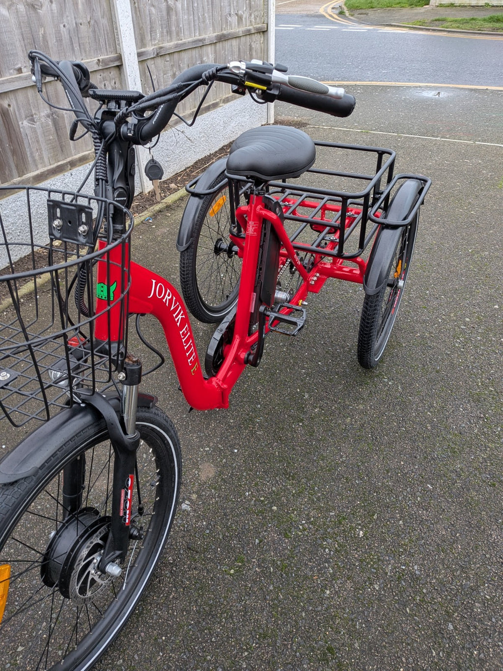 Jorvik Jet E 24 Folding Electric Tricycle, BRAND NEW,24" WHEELS, DELIVERY POSS.