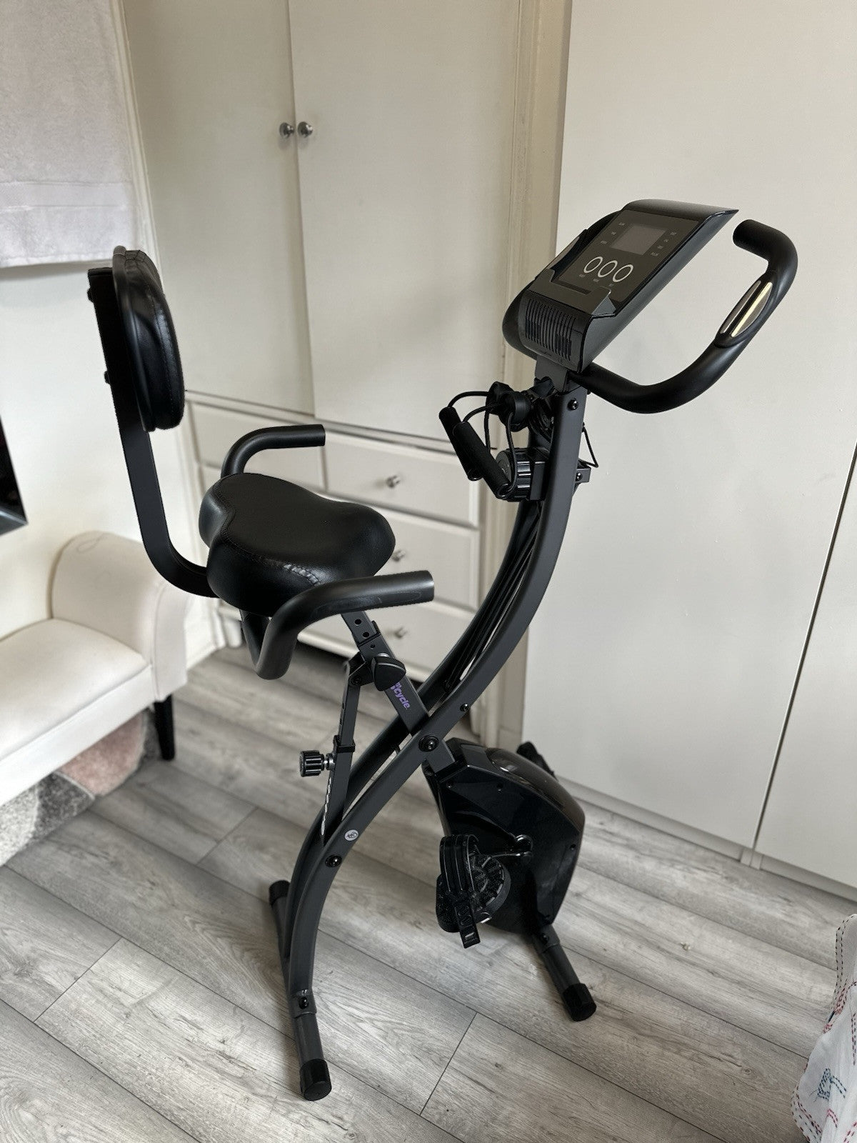 Slim Cycle foldable exercise bike worth over £200. Compact and sturdy
