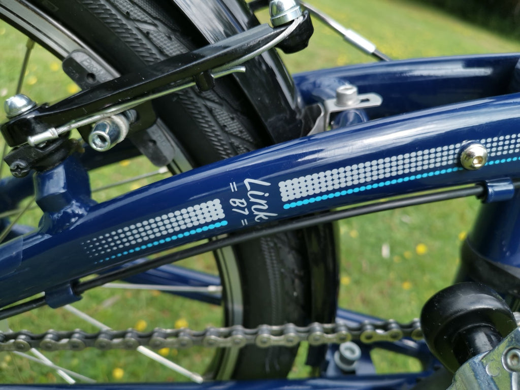 TERN LINK B7    Folding Bike  With Extras    -   ONE WEEKS USE ONLY