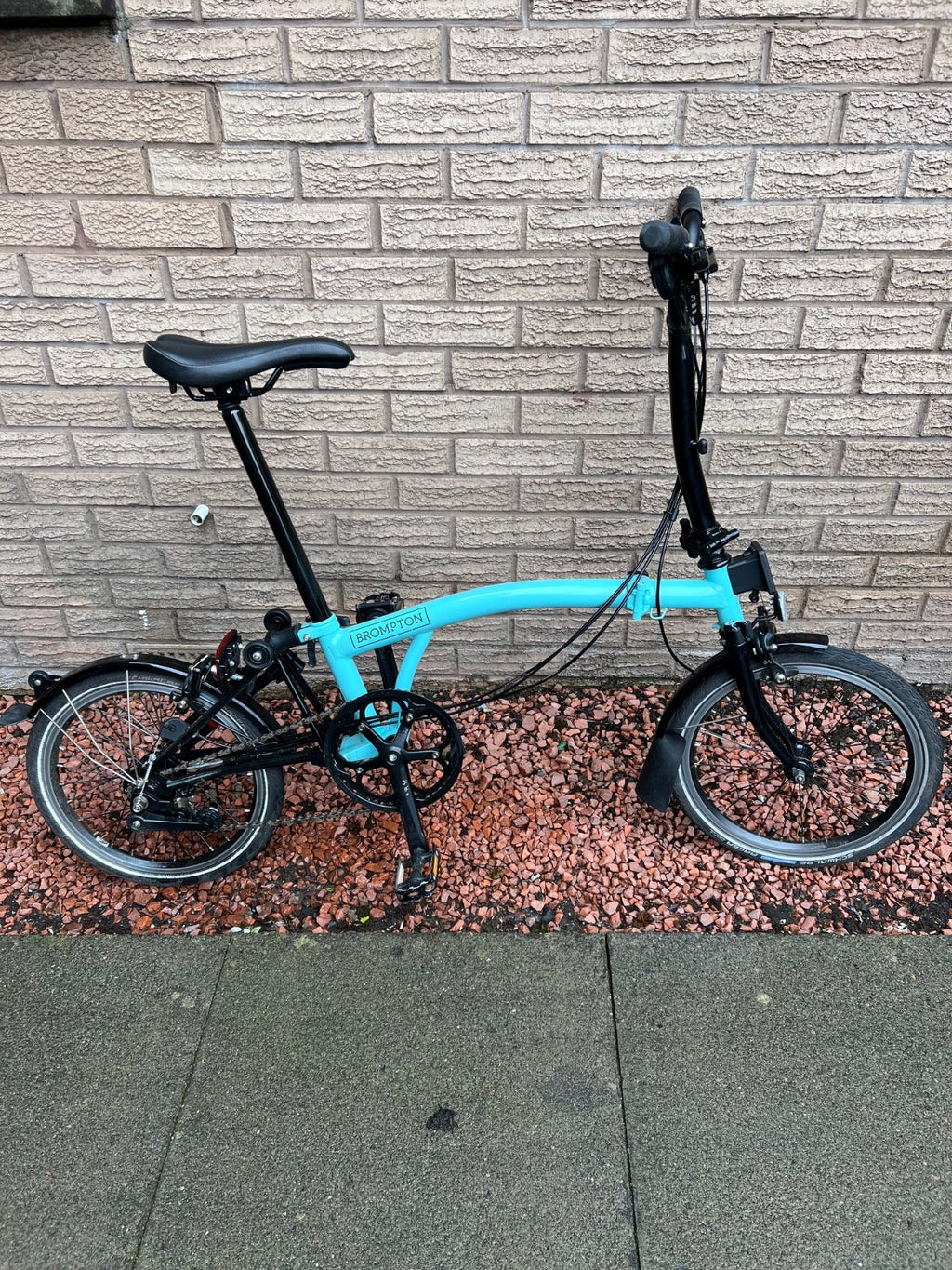 Brompton folding bike 6 speed c line black edition Turkish green - extras
