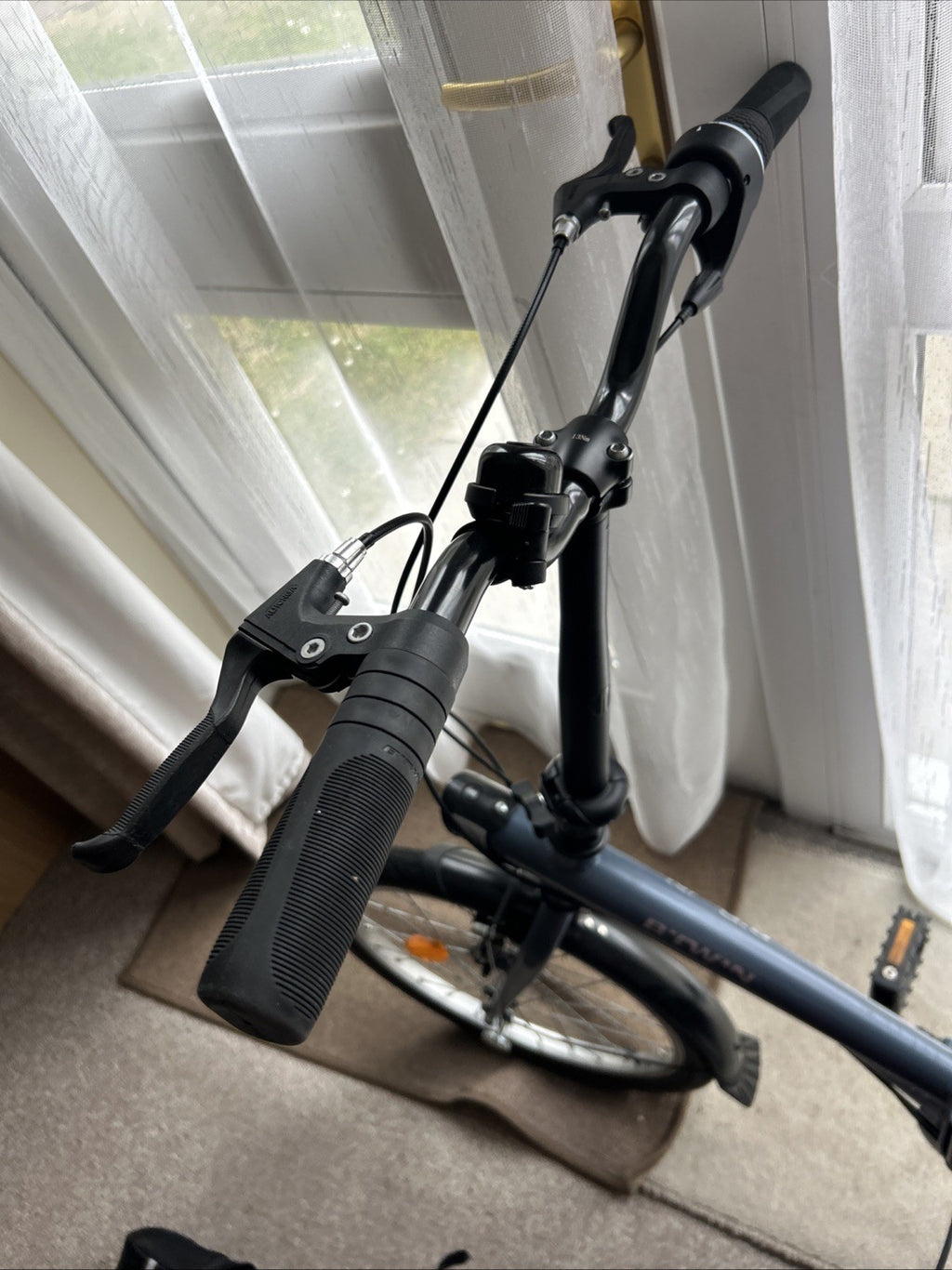 Fold-Up Bike Unisex adults/ seniors