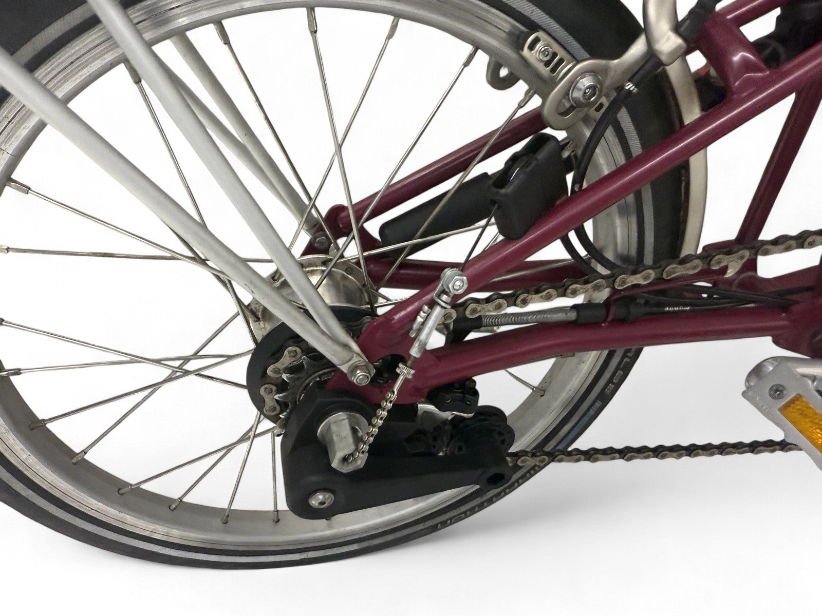 Brompton C Line P6R (6 Speed) folding bicycle - Claret