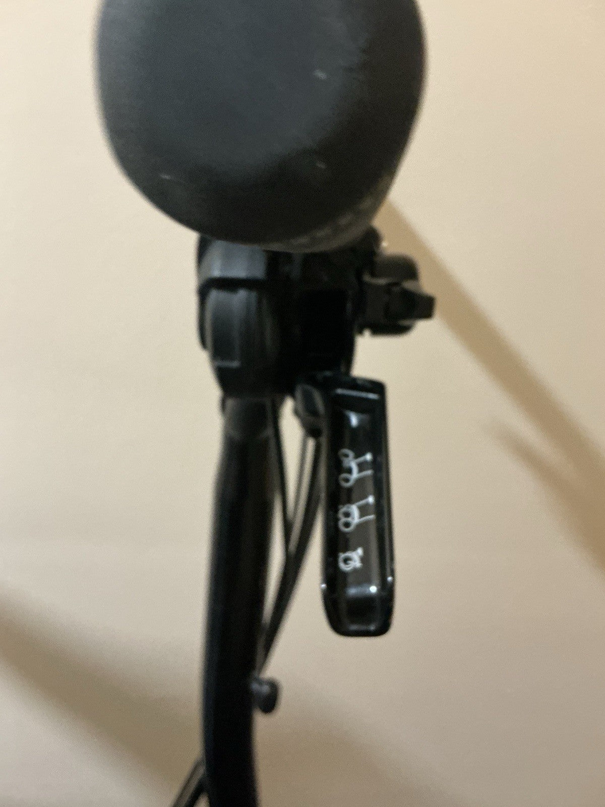 Dec 2018 Brompton C Line 6 Speed H6L Folding bicycle in Black - Leisure Used