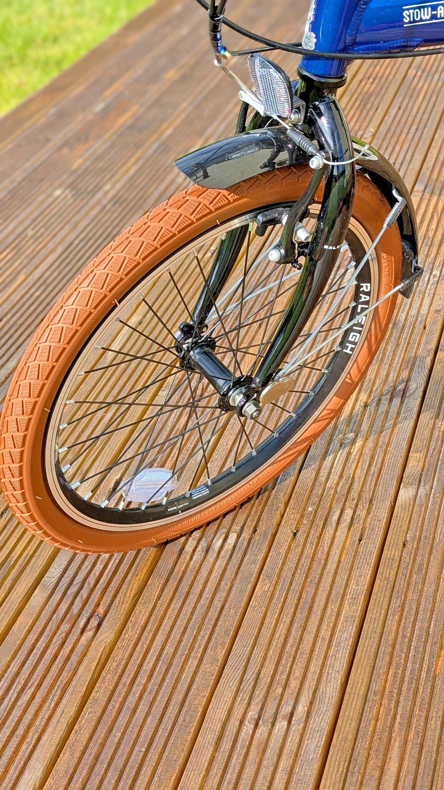 Raleigh Stowaway Folding Bike   - New Other