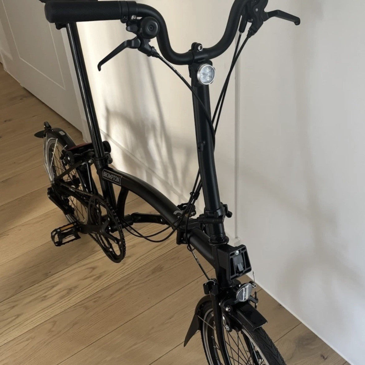 Brompton C Line 2- Speed Black Folding High Handlebar Bike 2023 Great Conditon