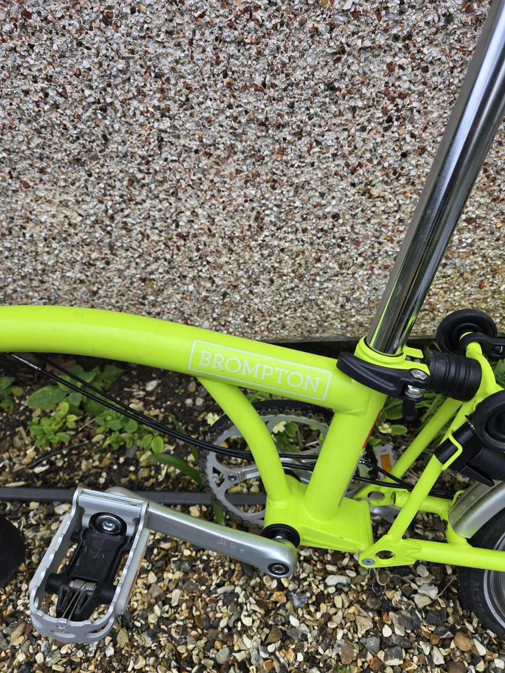 Brompton C Line in Lime green