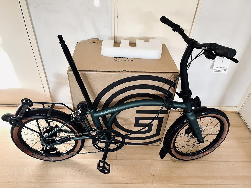 Brompton G Line, 8 speed w Roller Rack 2026 - Forest Green - Size Medium