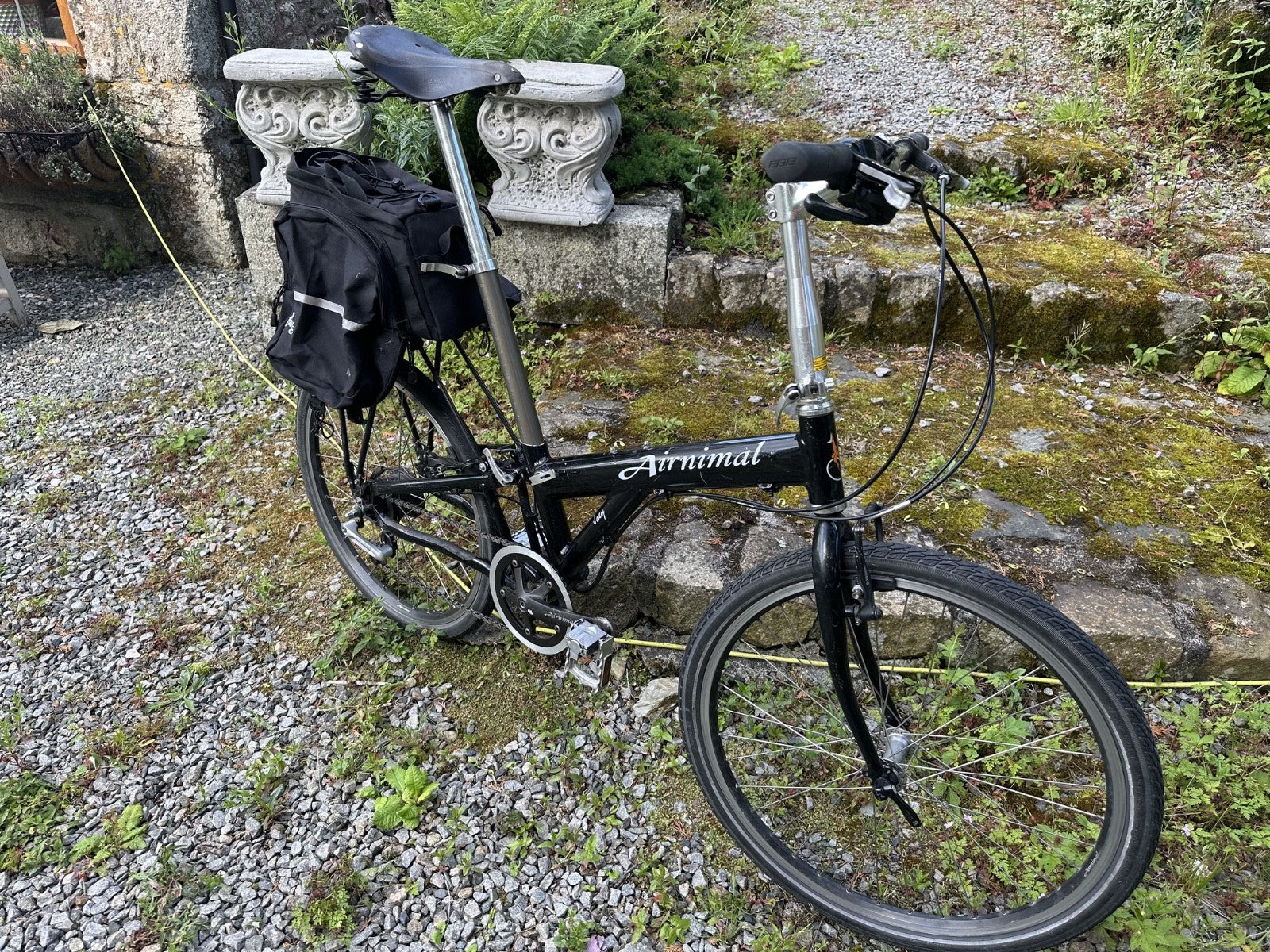 Airnimal Joey Folding Bike – Premium British Folding Bike