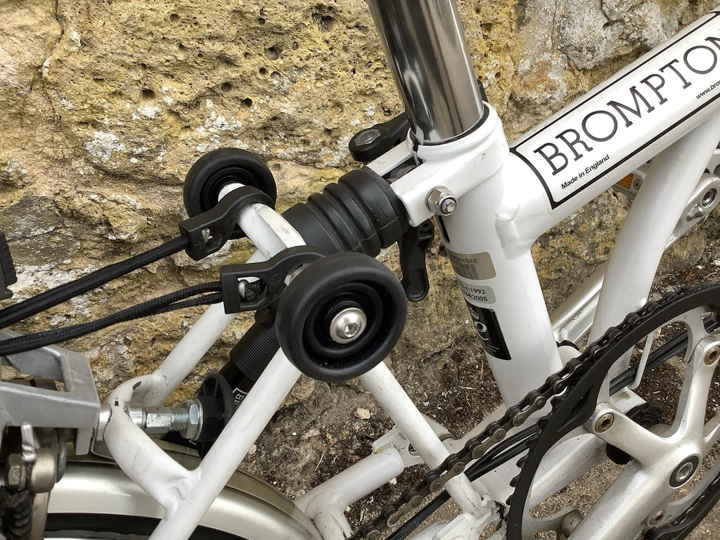 Brompton M3R Folding Bike - White + Panniers, Rack Bag, Front Frame -UK DELIVERY