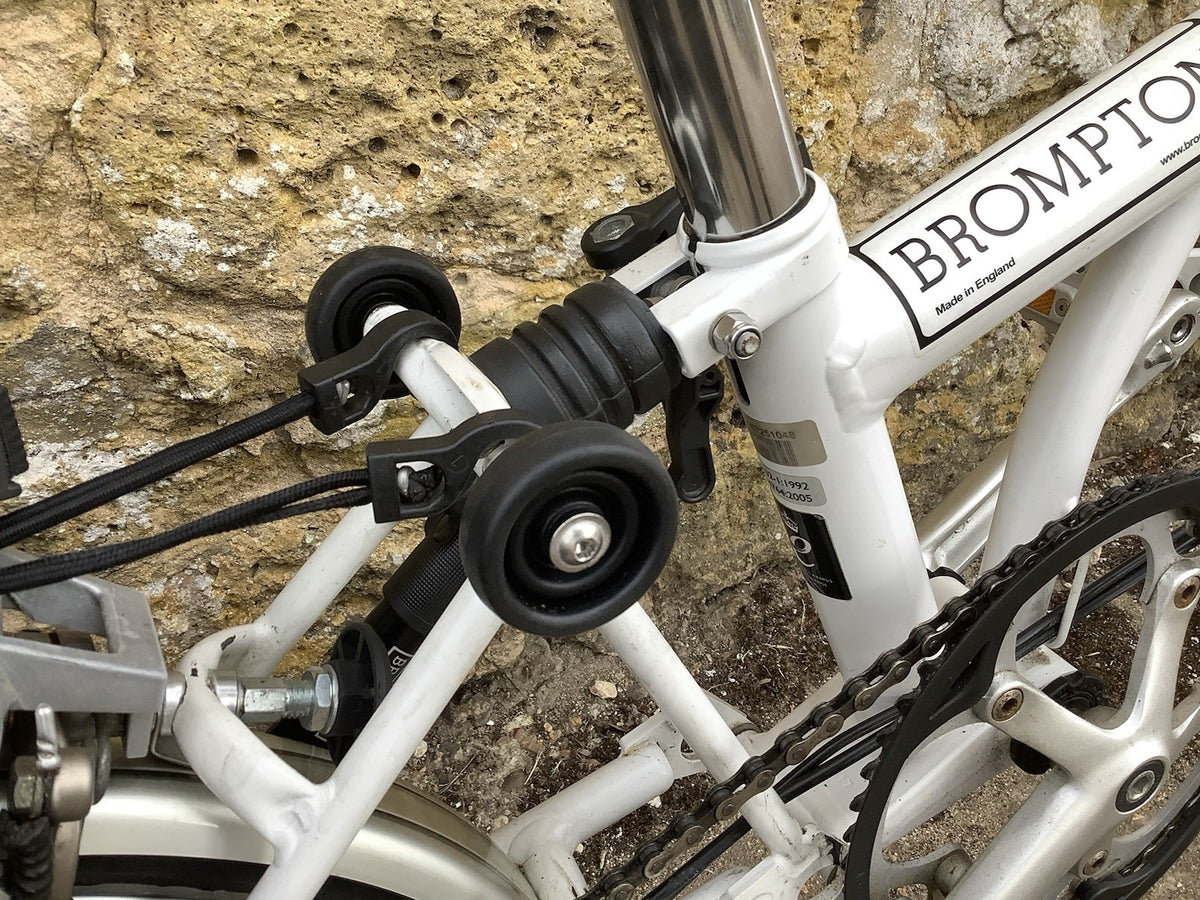 Brompton M3R Folding Bike - White + Panniers, Rack Bag, Front Frame -UK DELIVERY