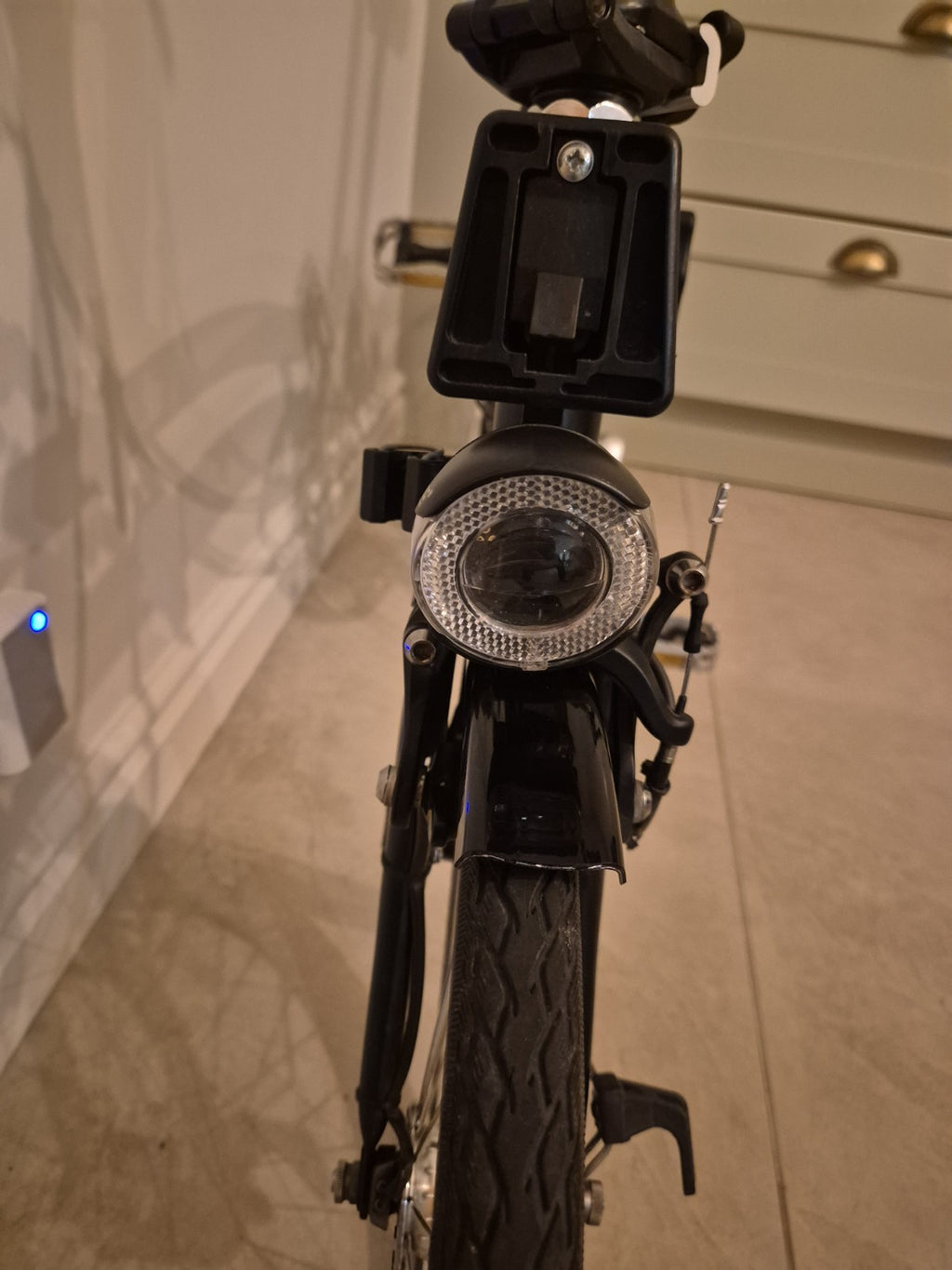 Brompton M6L Black 6 Speed Folding Bike Dynamo Lights Pump Carrier Block