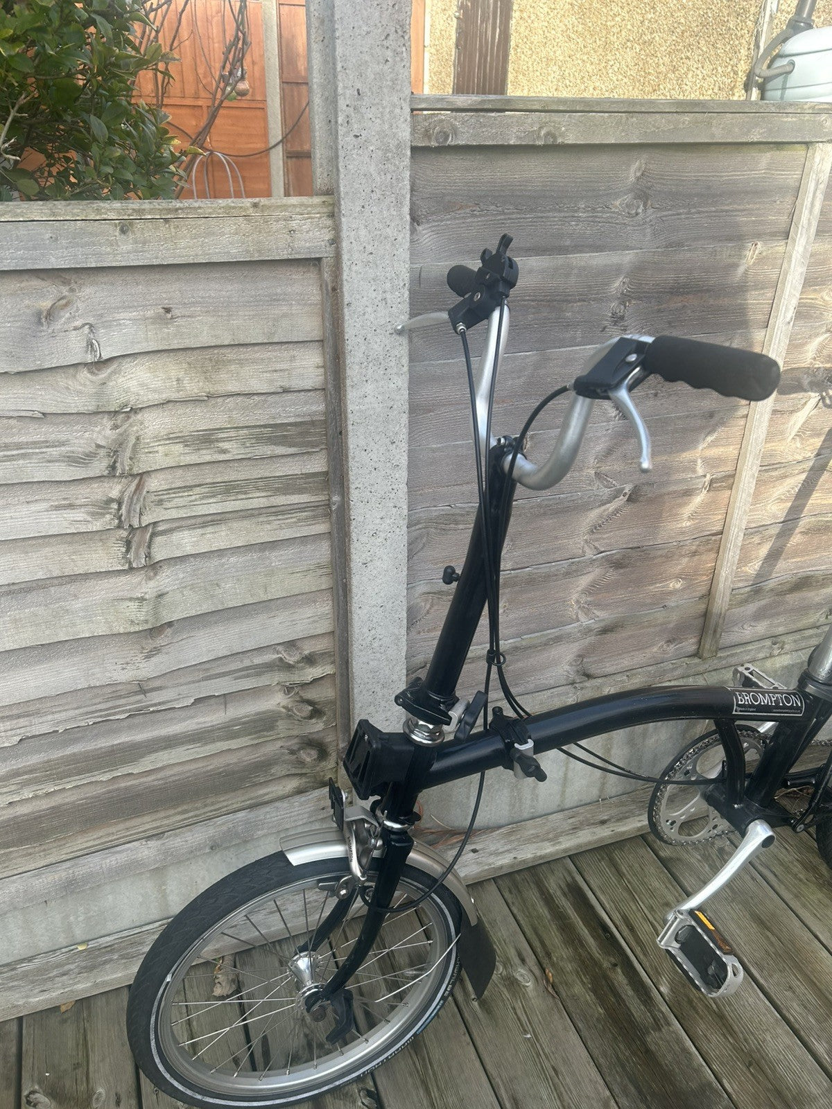 Brompton H3L Black with a rack