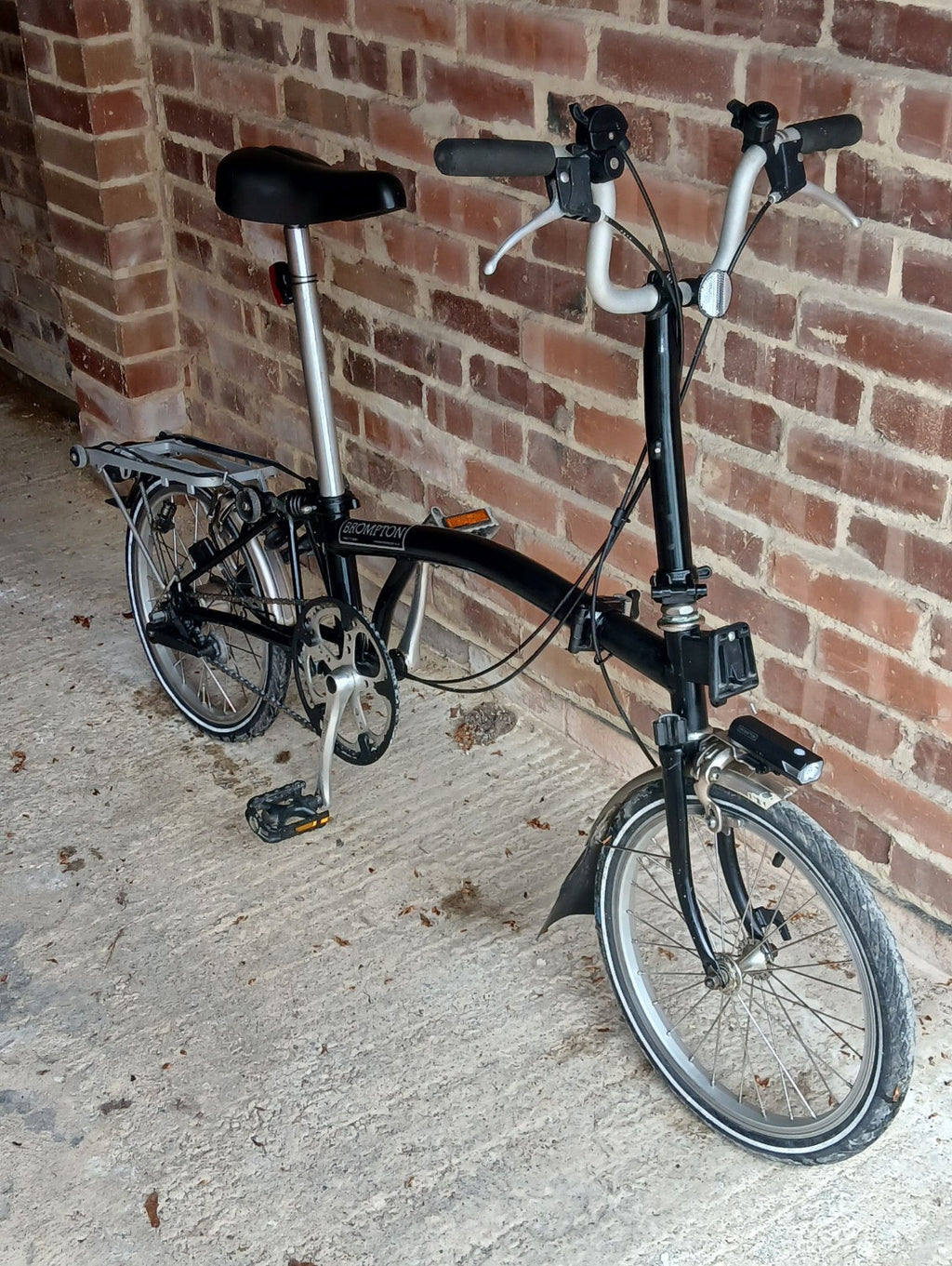 Brompton Folding Bike 16in Black/Silver Mudguards Rear Rack Lights Reflectors