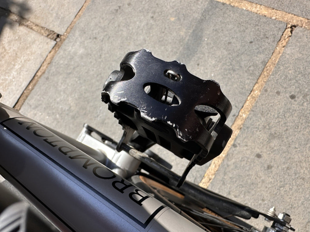 Brompton CHPT3 V3 Bike 6 Speed With Titanium Mudguards and Brompton CHPT3 bag