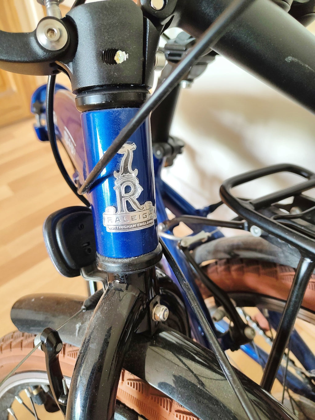 Raleigh Stowaway Folding Bike 2023 Blue Good Condtion Shimano 7 Speed