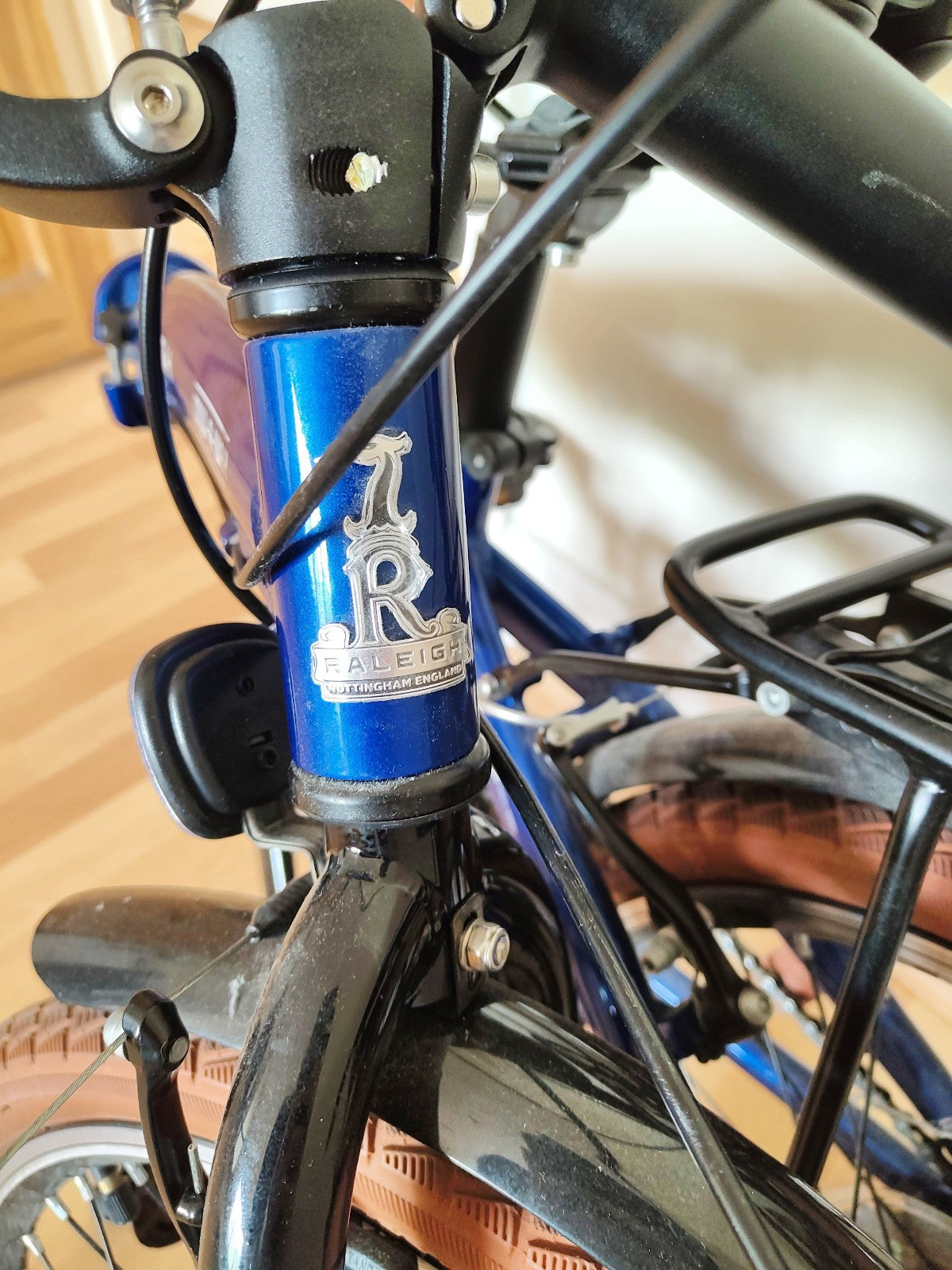 Raleigh Stowaway Folding Bike 2023 Blue Good Condtion Shimano 7 Speed