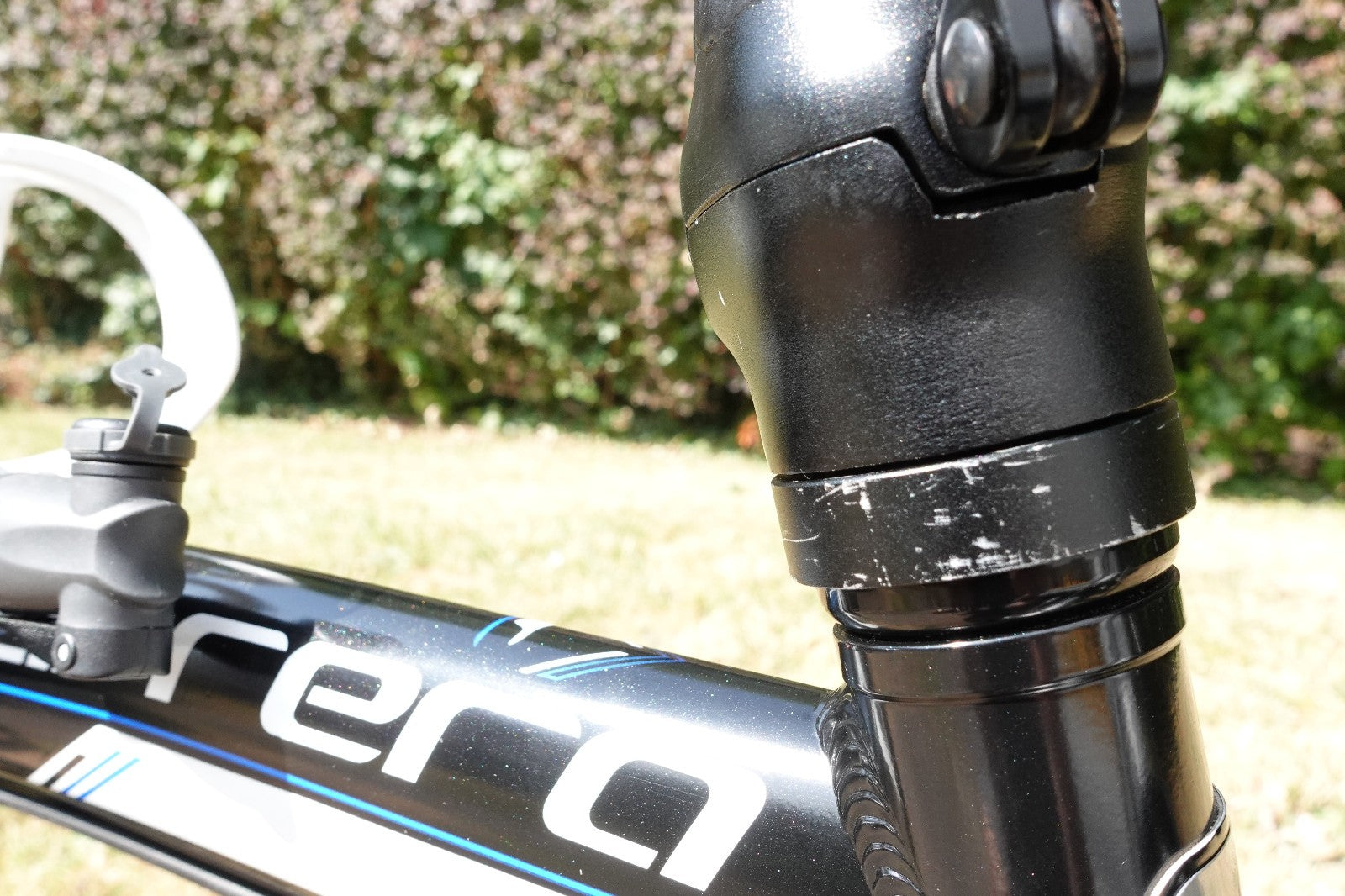 Carrera Intercity Folding Bike 8-Speed