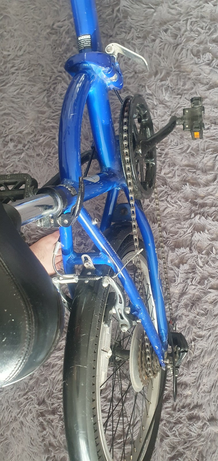 Apollo Tuck 20'' Lightweight Folding Bike 6 Speed