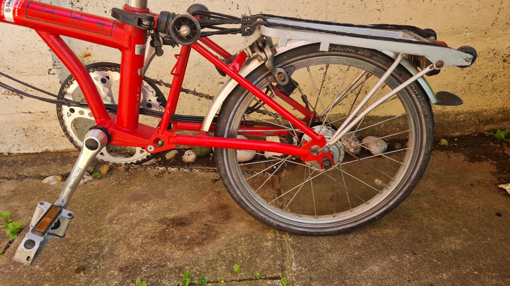 Brompton M6R 6 Speed Folding Bike Red Rear Rack Mudguards UK Made