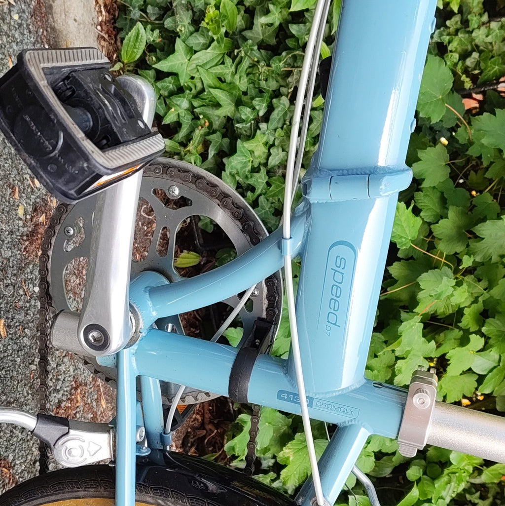 Dahon Speed D7 20in Folding Bike 7-Speed Derailleur, Rear Rack & Mudguards