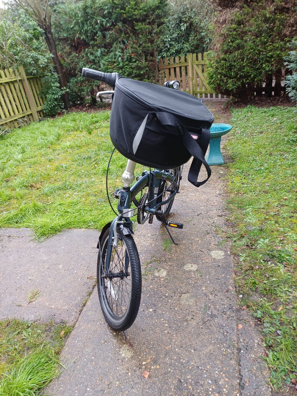 Ammaco Pakka Lite Folding Bike 20'' silver blue lightweight alloy folder