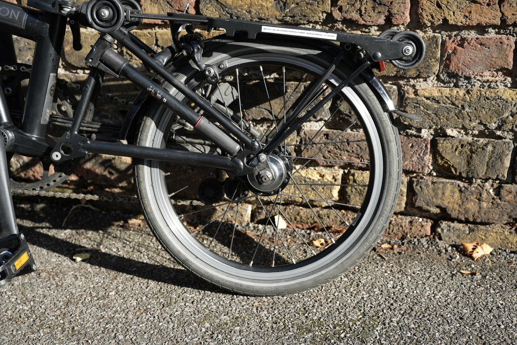 M6L Black Edition brompton folding bike with rack
