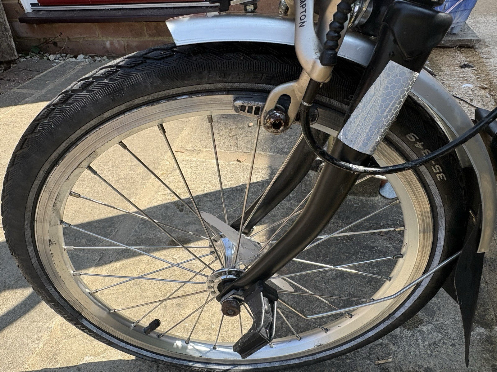 Brompton P6R Black Folding Bike - 6 Speed 2015 with Luggage Rack and Bungees