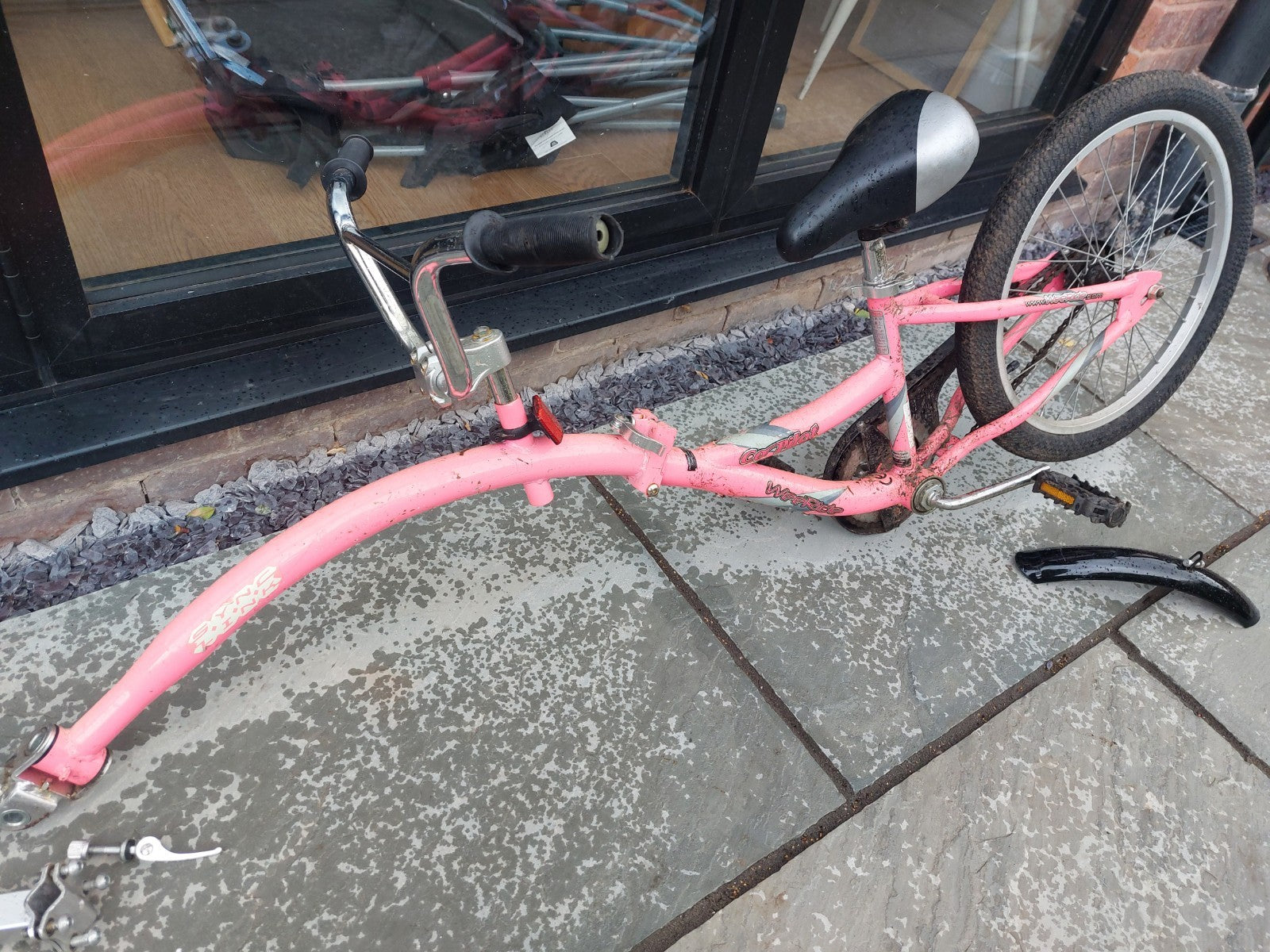 Weeride Co-Pilot 20in Kids Bike Pink 1-Speed Steel BMX Bars Folding Reflectors