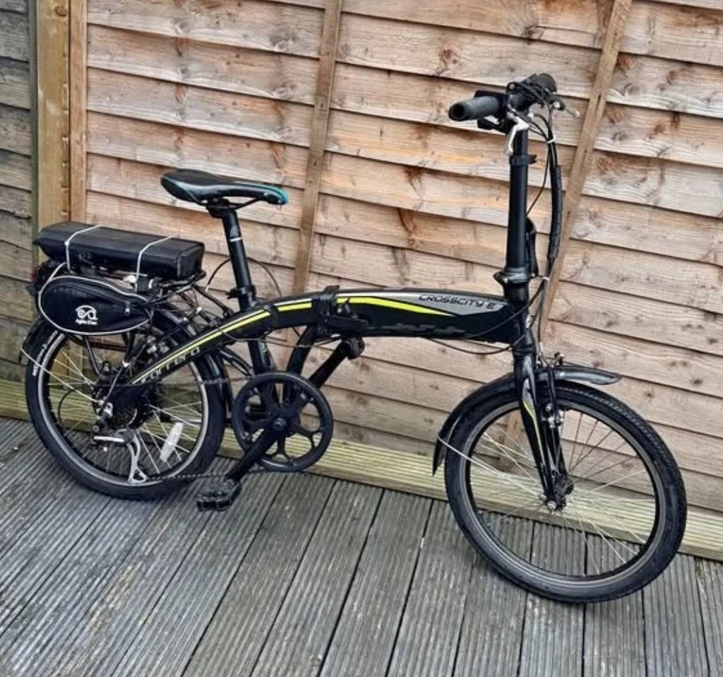 Carrera Crosscity Folding Bike Pedal  battery power assist
