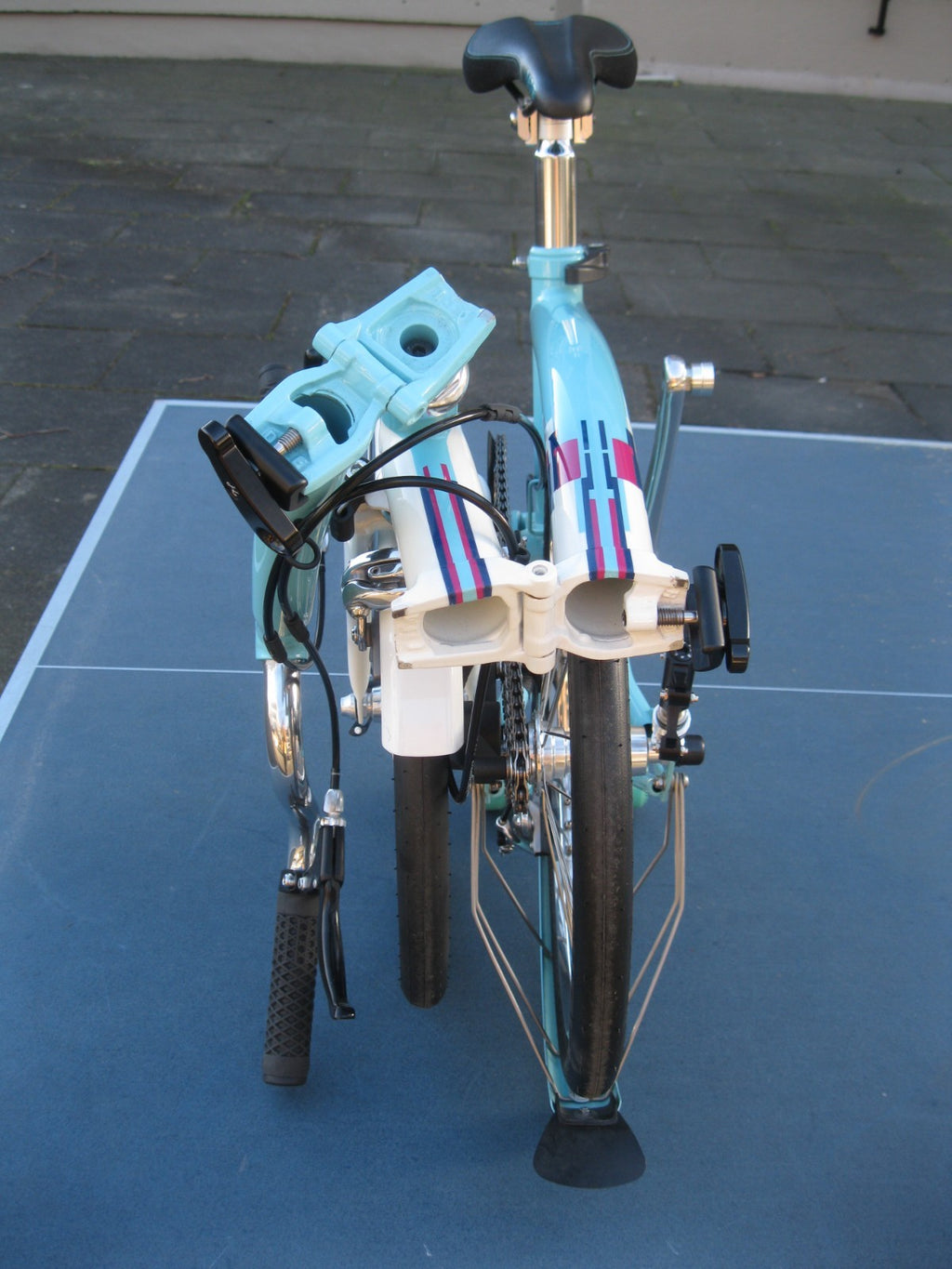 Custom Brompton Folding bike - homage to 1989 Cal look VW Karmann Ghia
