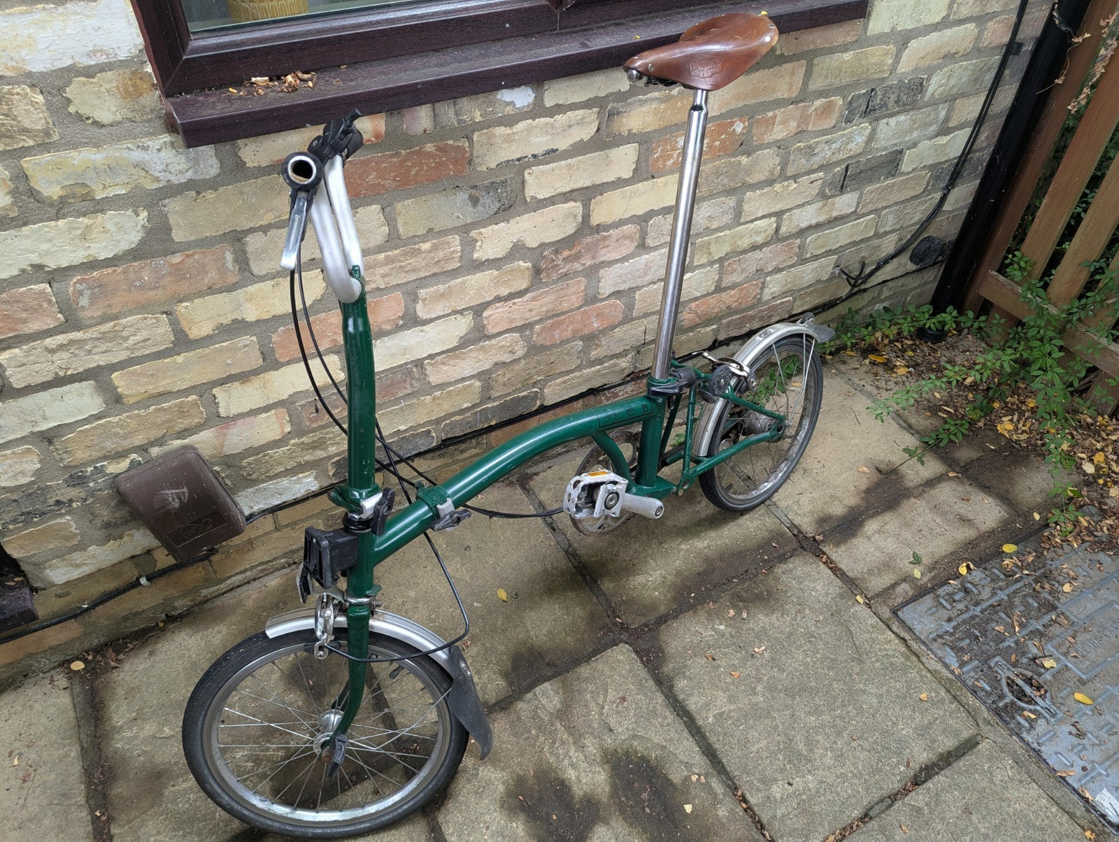 Brompton Folding Bike 16in Wheels Green 3Speed Derailleur Gears